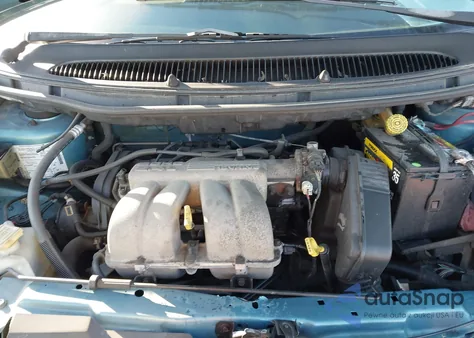 1999 Dodge Caravan z USA, uszkodzony, nr VIN 2B4FP25B9XR463280